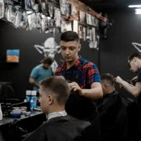 мужская парикмахерская dva bro изображение 5